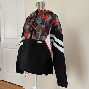NWOT Superdry Windbreaker Hoodie Jacket Medium M
